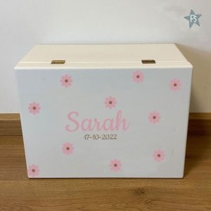 Herinneringen kist met naam bloemetjes
