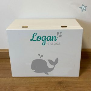 Herinneringen kist met naam en walvisje