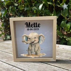 Houten Spaarpot met naam en olifantje