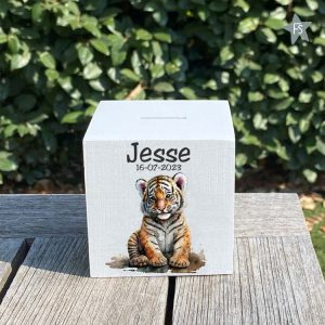Houten spaarpot tijgertje met naam
