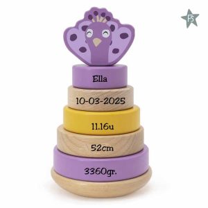 Trixie Houten stapeltoren - Mrs. Peacock  ( met naam en geboortegegevens )